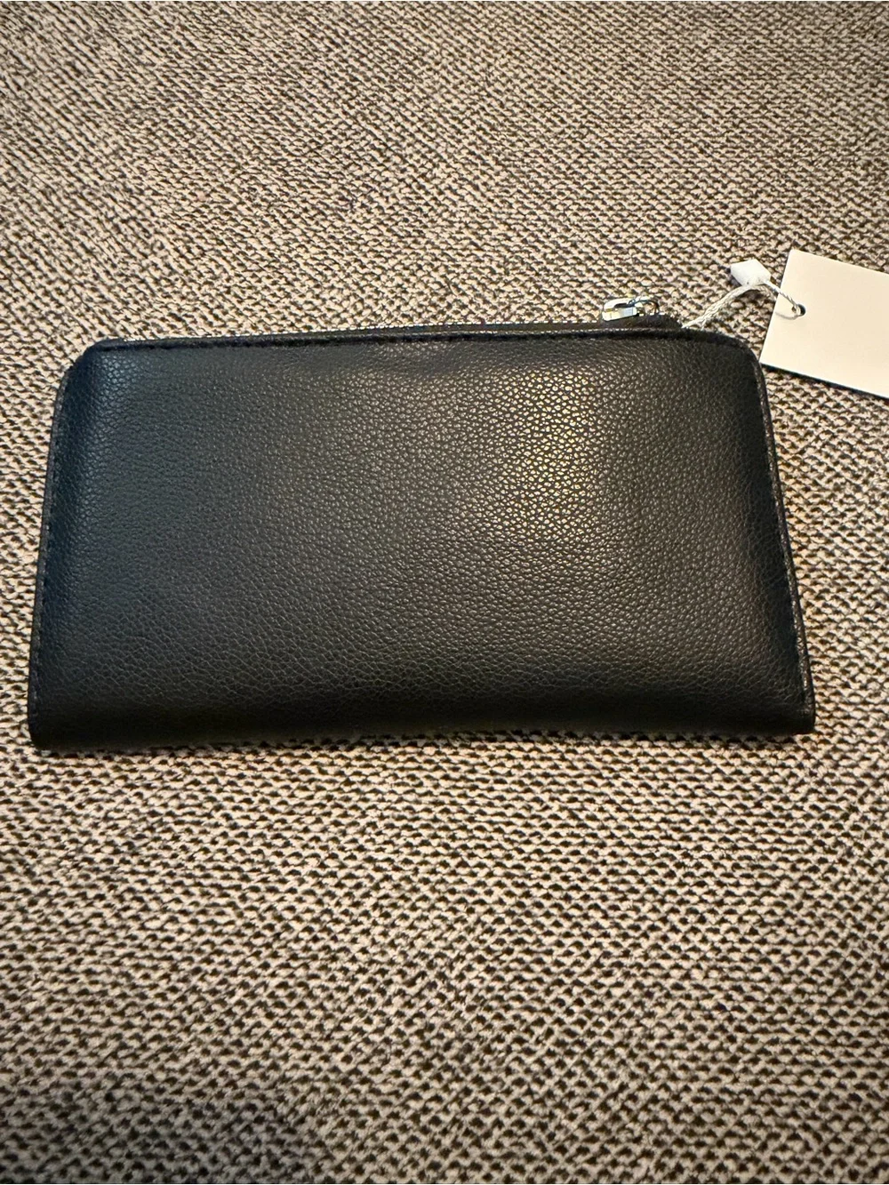 NWT CXL by Christian Lacroix Black Bryce Pebble Id Fold Zipper Wallet